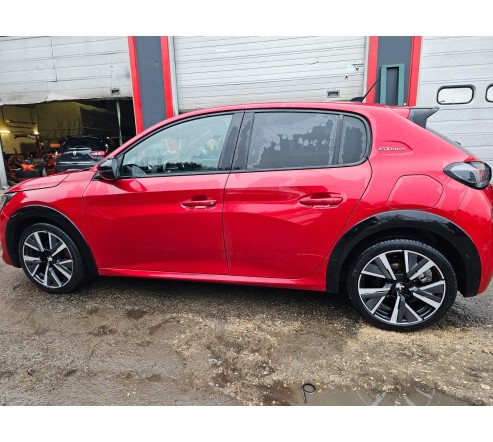 Peugeot 208 phase2 GTLINE 1.2 130CV